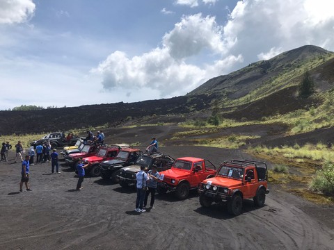 Jeep tour